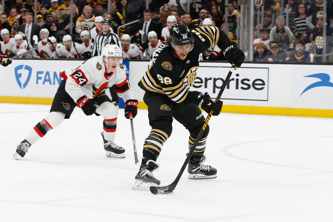 Ottawa Senators v Boston Bruins