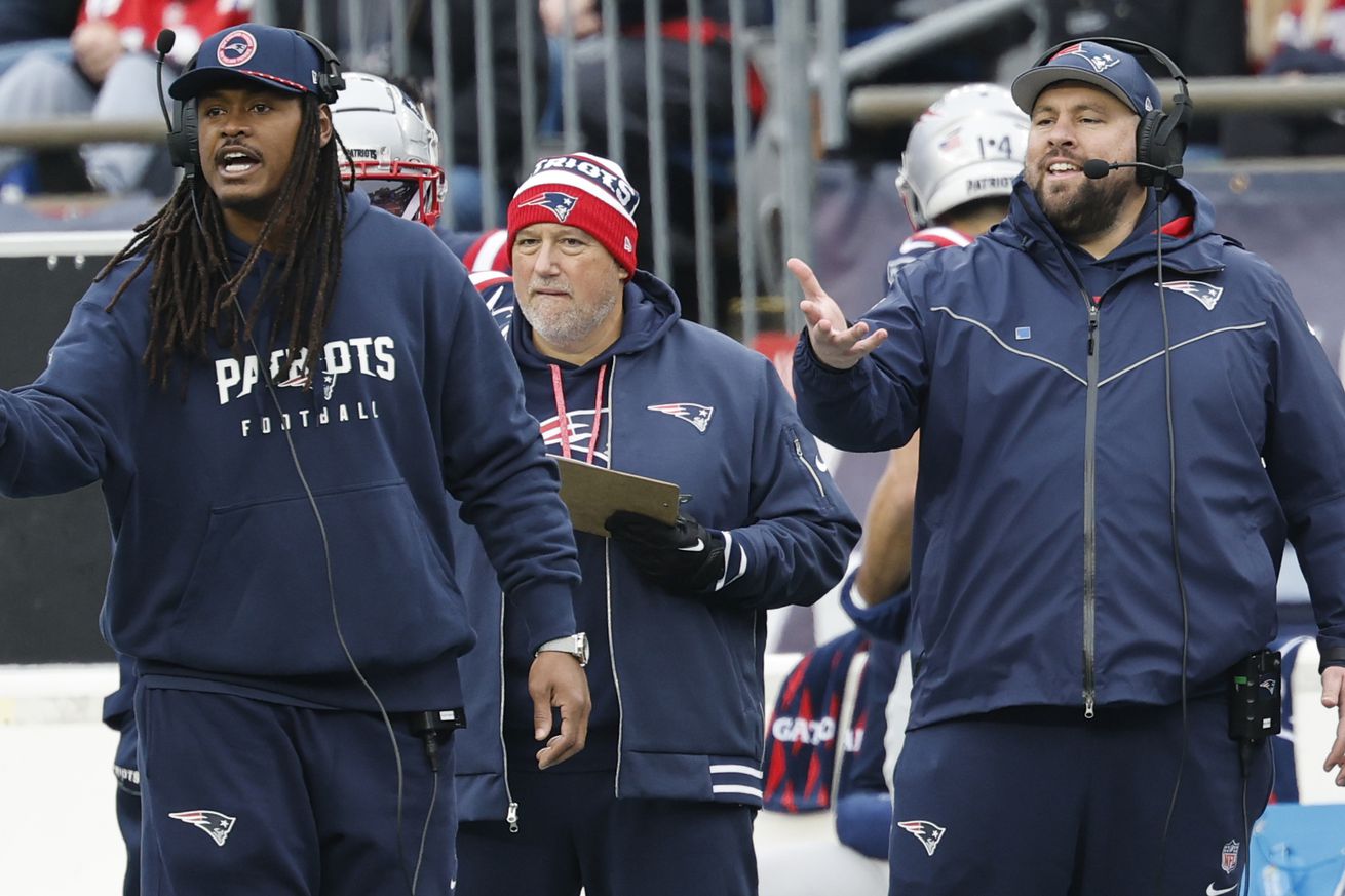 NFL: DEC 28 Chargers at Patriots