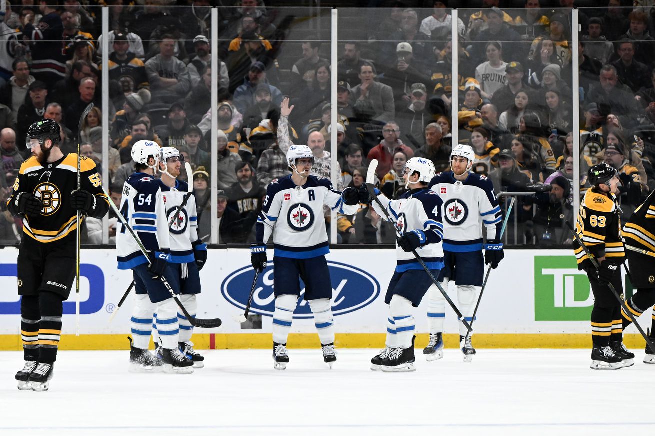 Winnipeg Jets v Boston Bruins