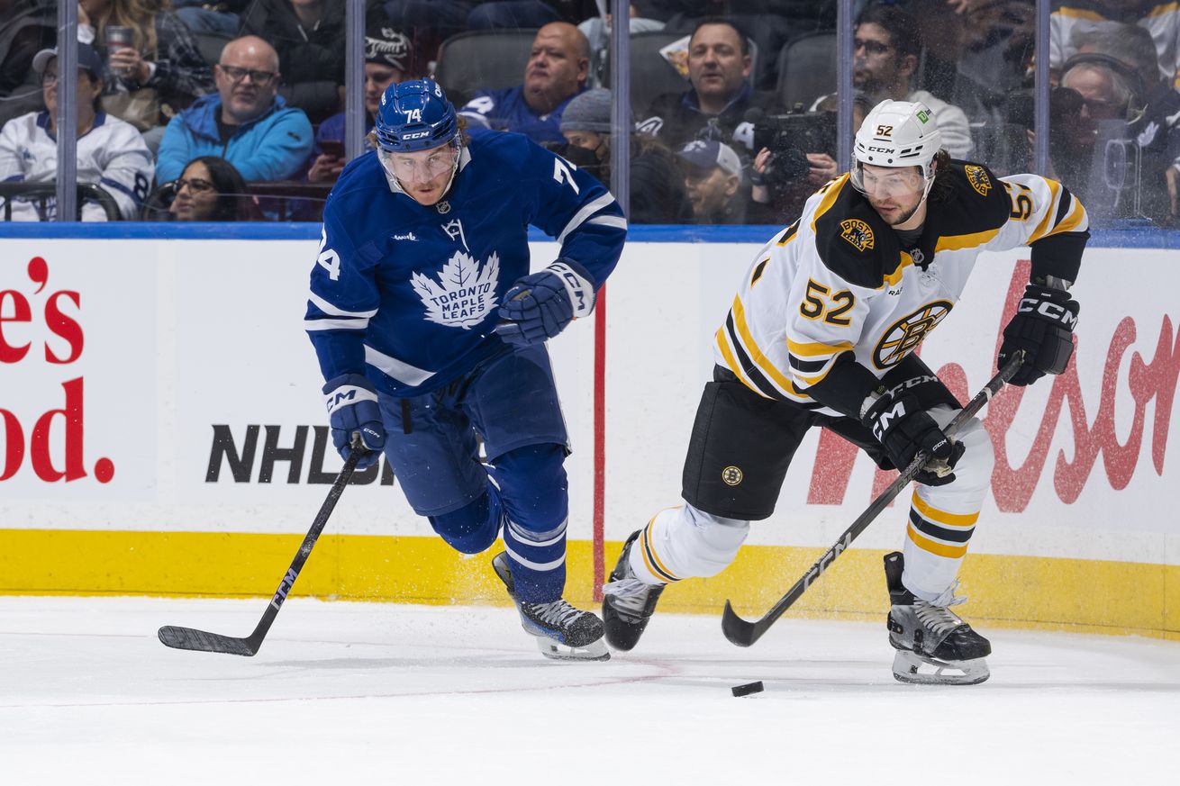 Boston Bruins v Toronto Maple Leafs