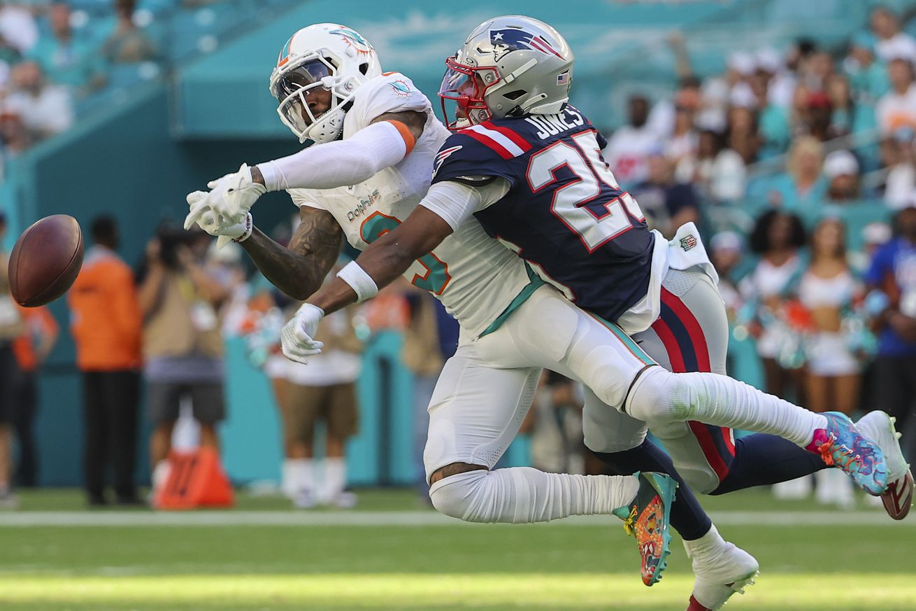 Dolphins 34, Patriots 15: Miami torches New England through the air as penalties plague Patriots