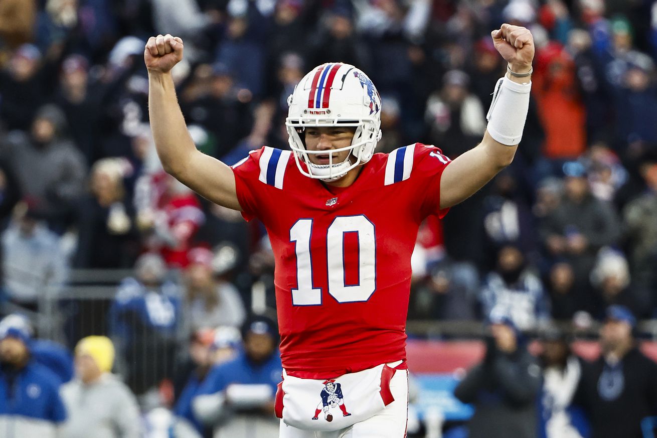 Indianapolis Colts v New England Patriots