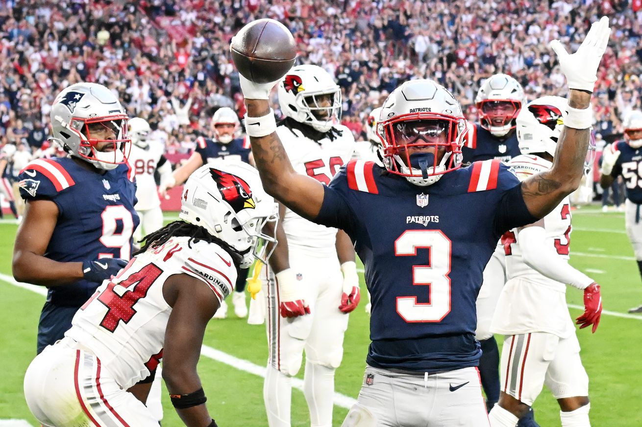 New England Patriots v Arizona Cardinals