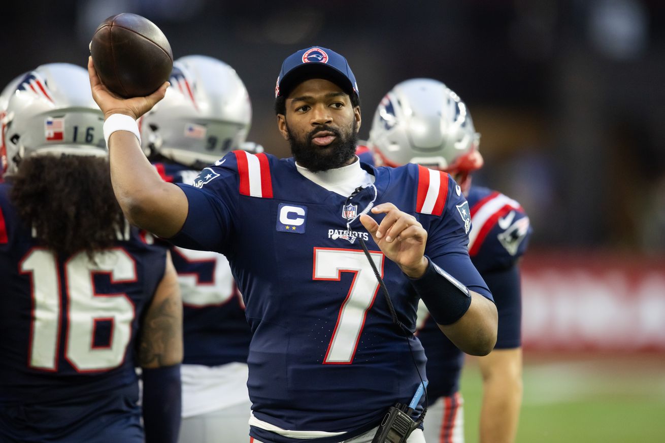 NFL: New England Patriots at Arizona Cardinals