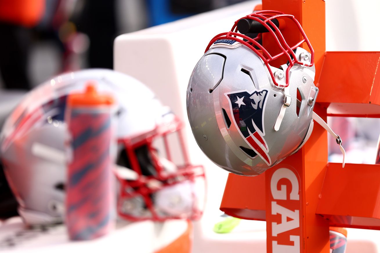 Buffalo Bills v New England Patriots
