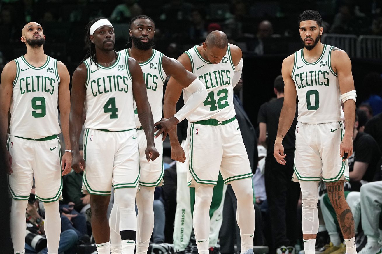 Cleveland Cavaliers (118) Vs. Boston Celtics (94) At TD Garden