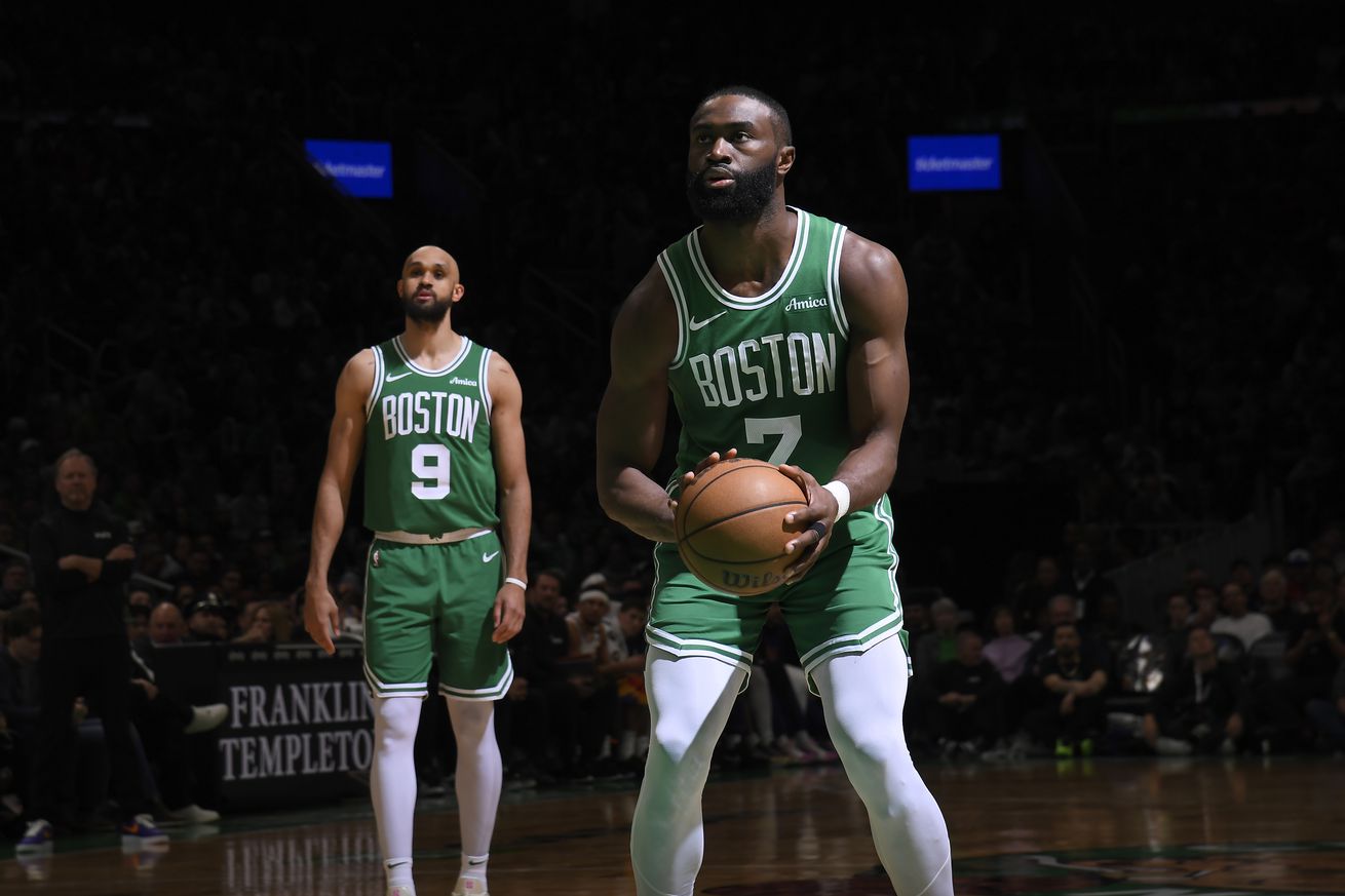 Phoenix Suns v Boston Celtics