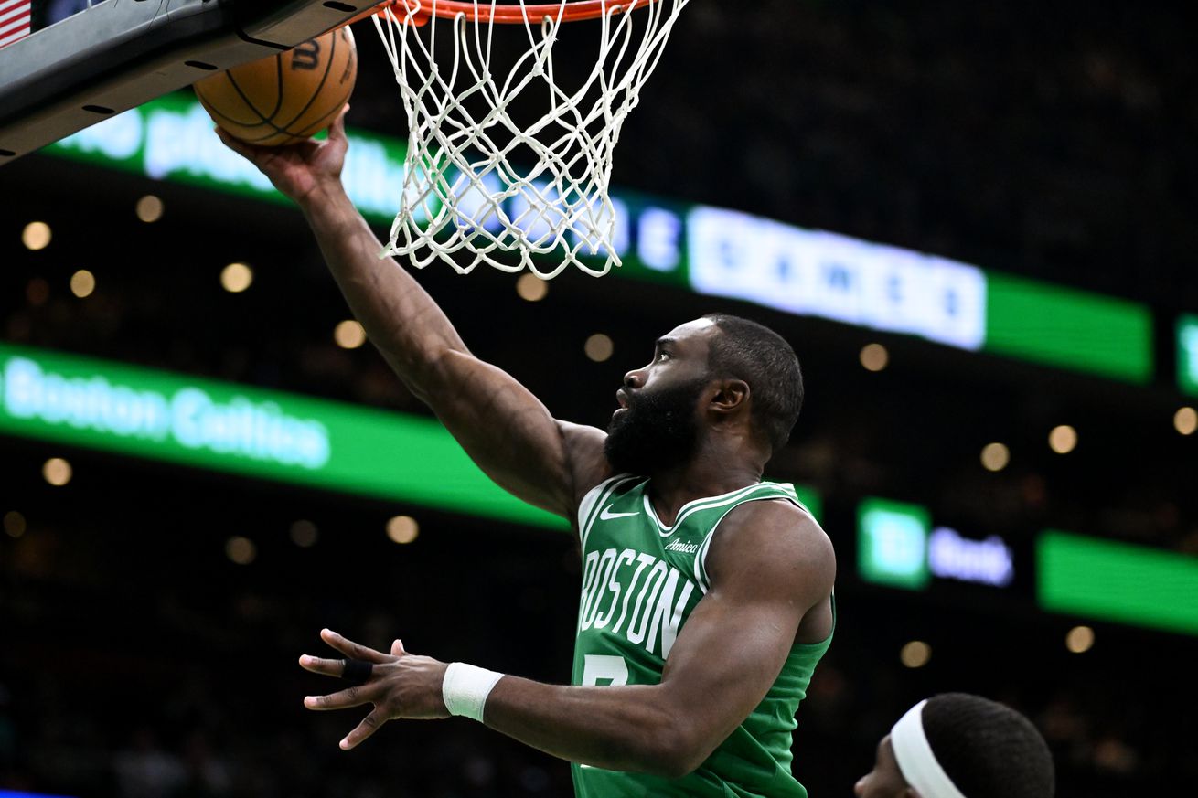 Phoenix Suns v Boston Celtics