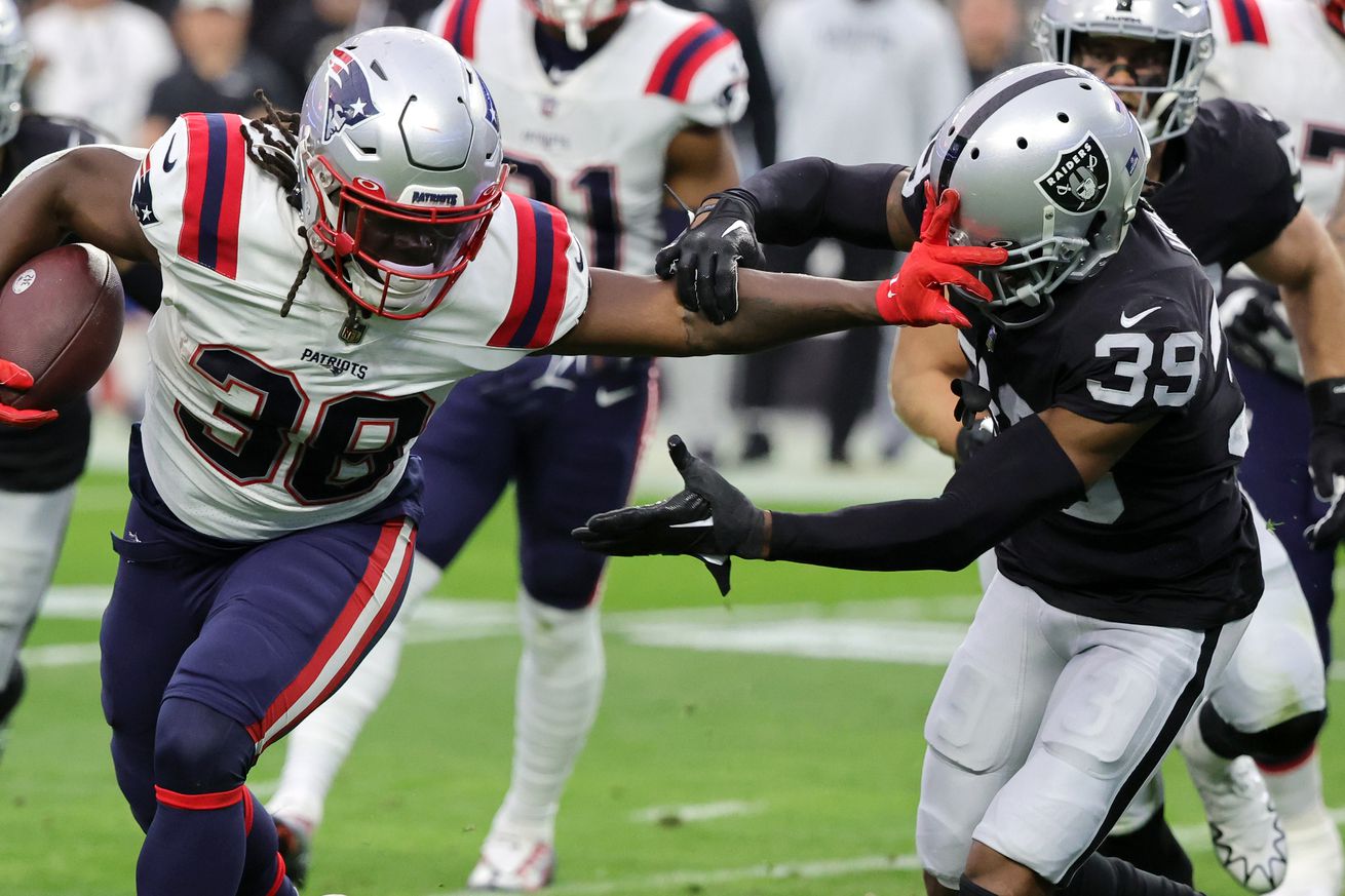 New England Patriots v Las Vegas Raiders