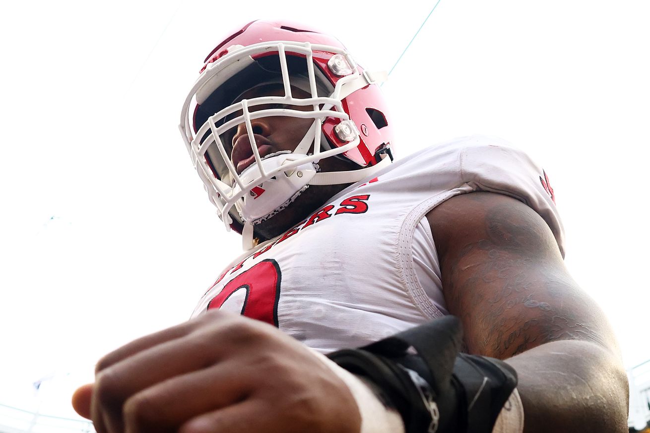 Bad Boy Mowers Pinstripe Bowl - Miami v Rutgers