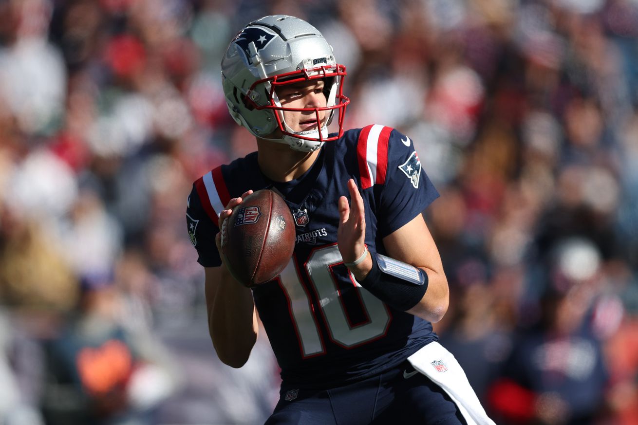 New York Jets v New England Patriots