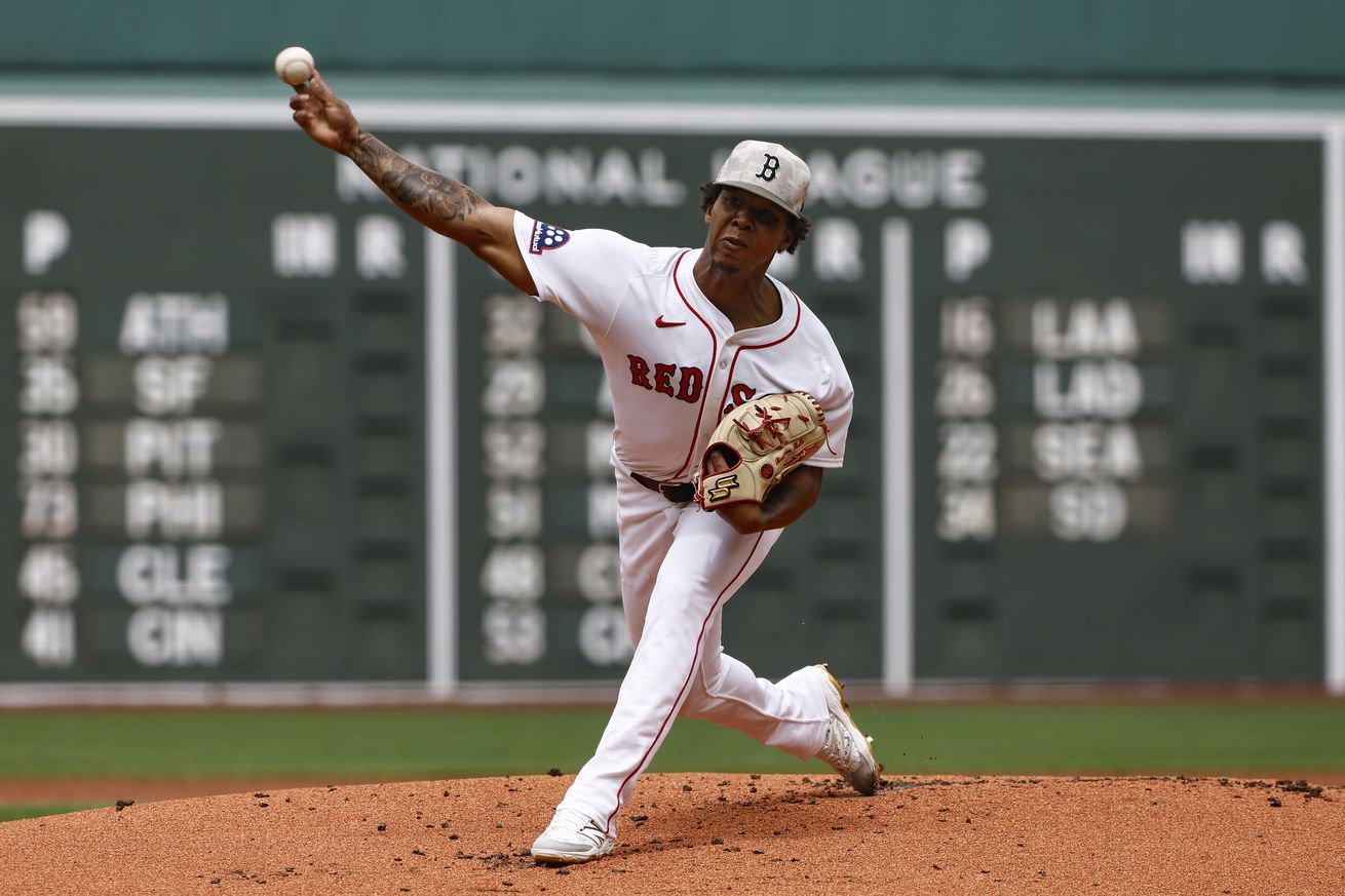 Atlanta Braves v Boston Red Sox