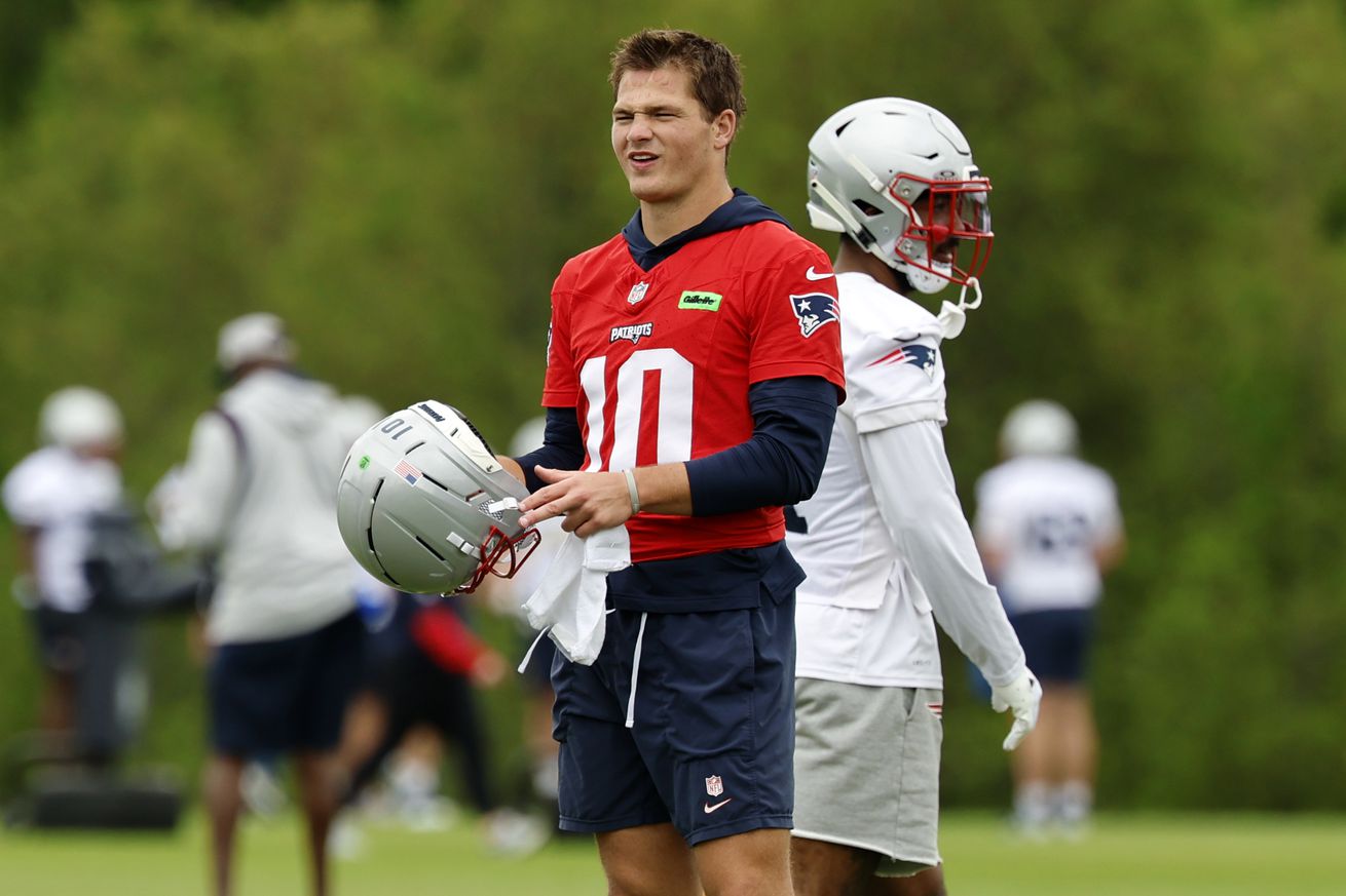 NFL: MAY 20 New England Patriots OTA