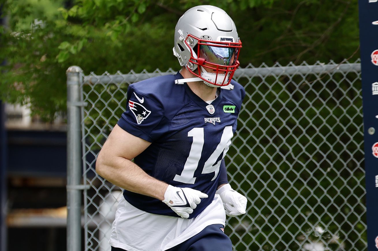 NFL: MAY 20 New England Patriots OTA
