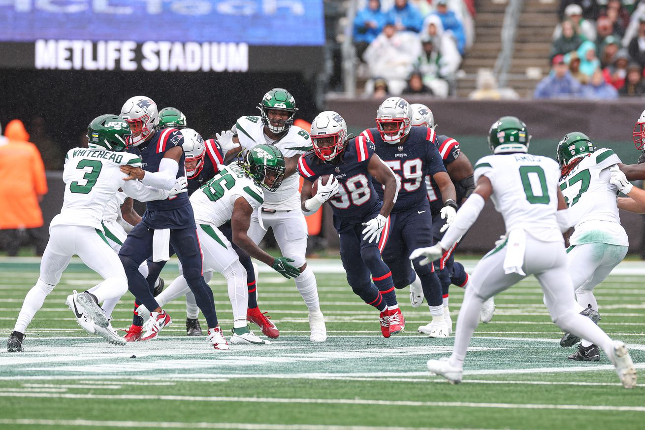 NFL: New England Patriots at New York Jets