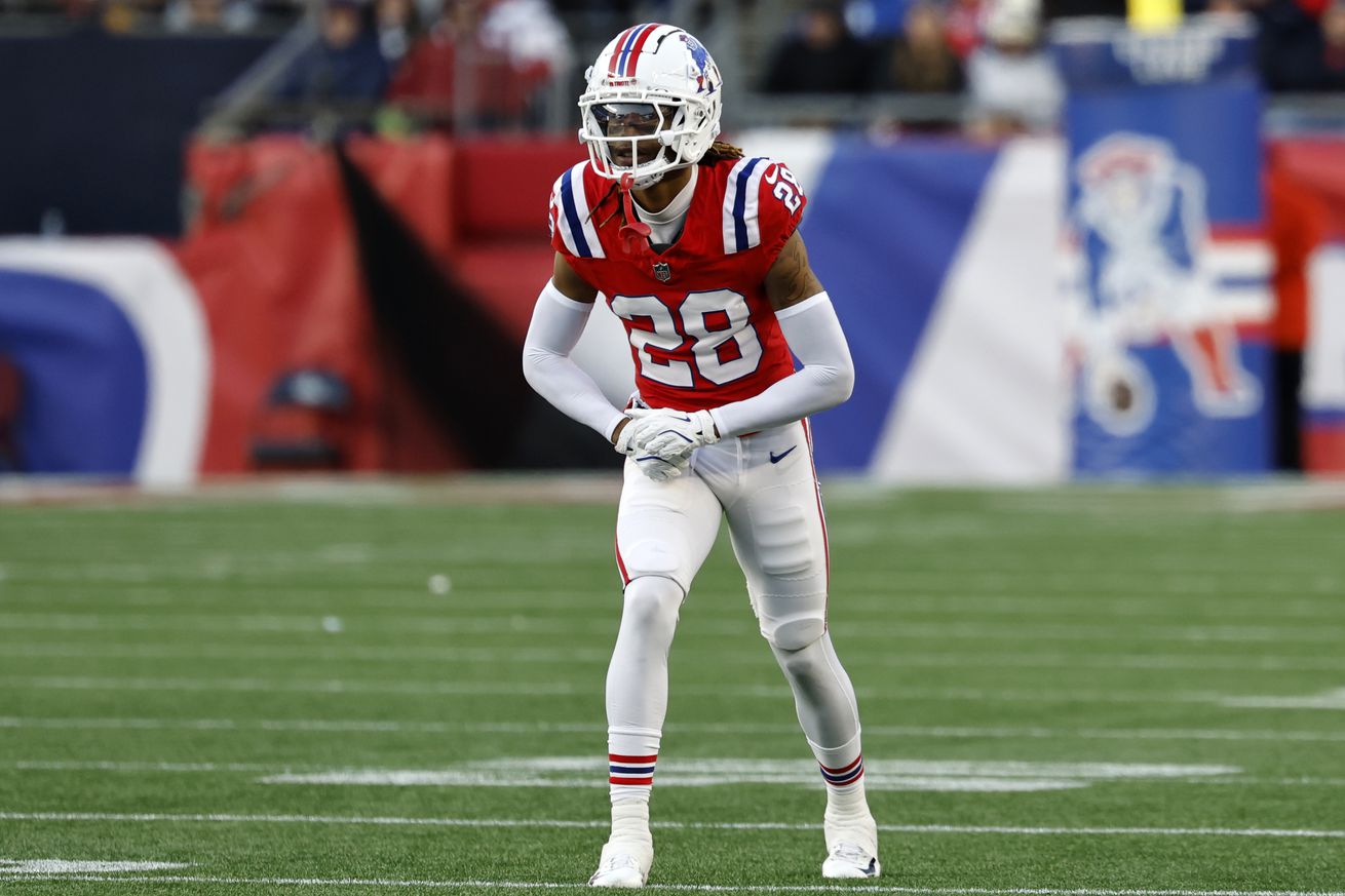 NFL: DEC 01 Colts at Patriots