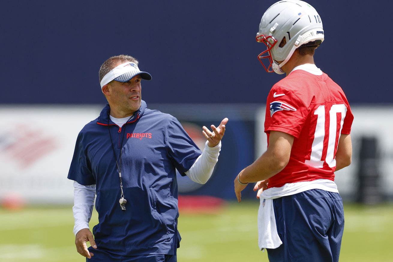 Patriots wide receiver Stefon Diggs attends voluntary practice, and other observations from Gillette Stadium