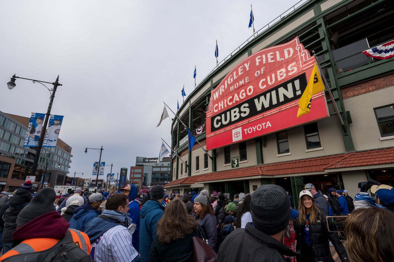 Milwaukee Brewers v Chicago Cubs