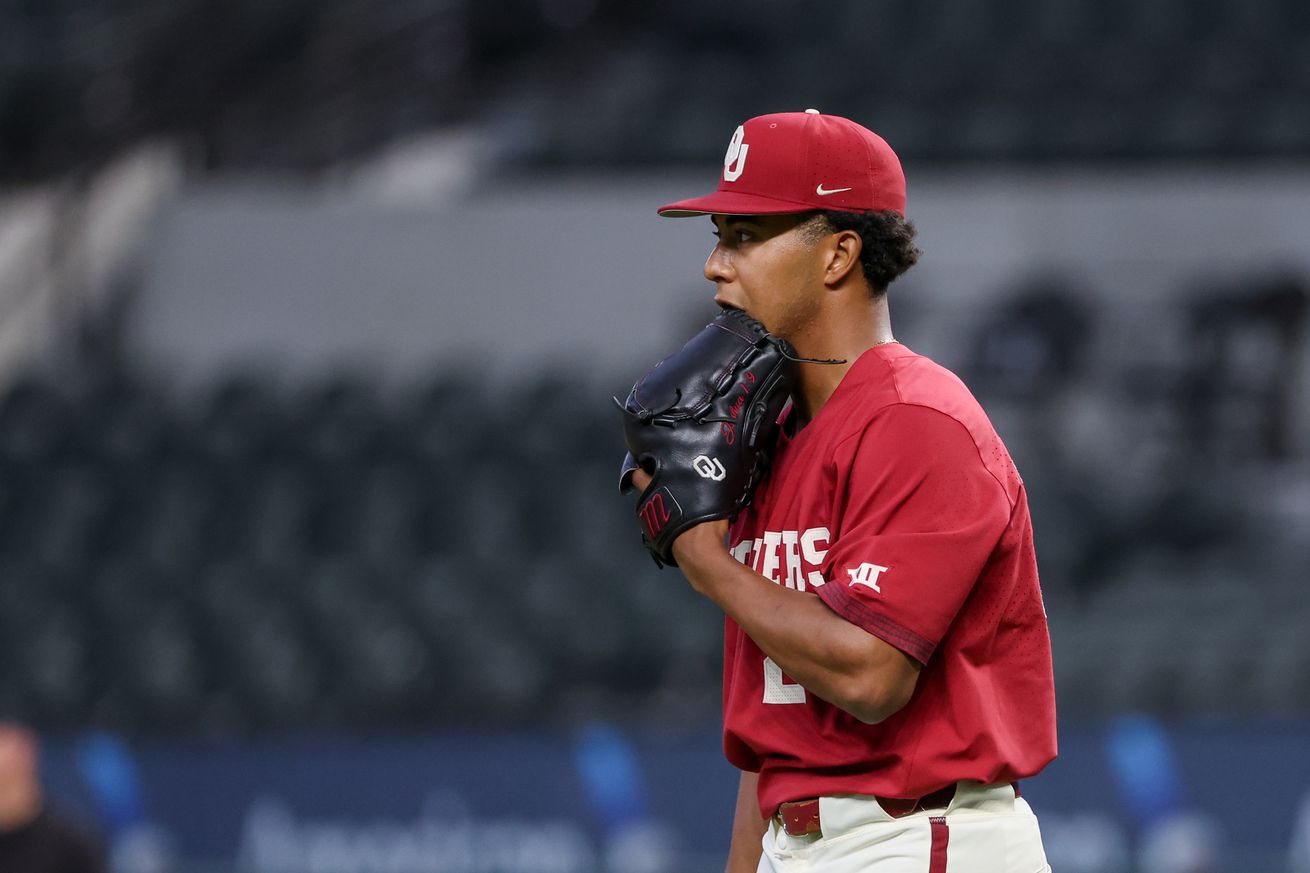 COLLEGE BASEBALL: MAY 23 Big 12 Baseball Championship - Oklahoma vs Kansas