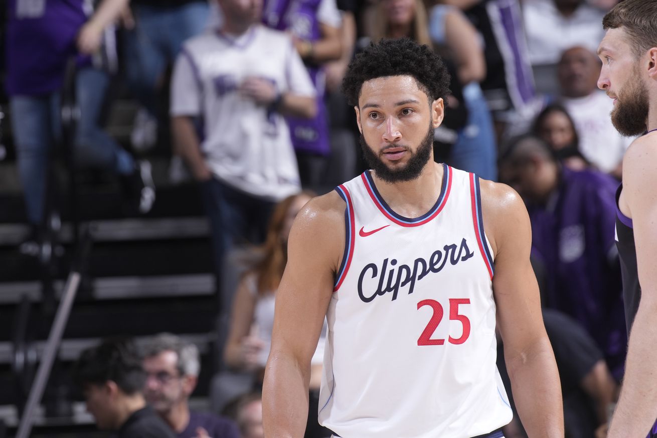 LA Clippers v Sacramento Kings