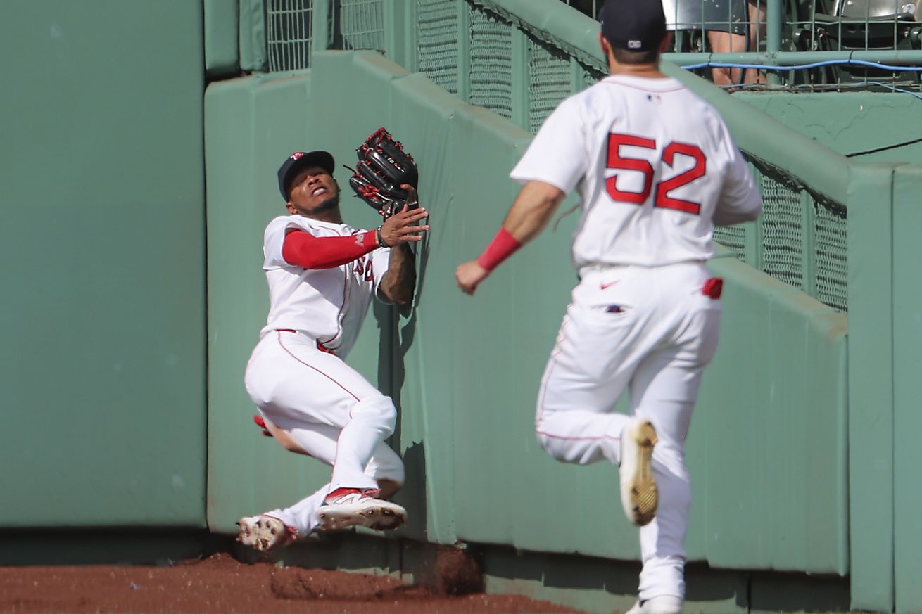 Red Sox blank Rangers in series finale at Fenway Park