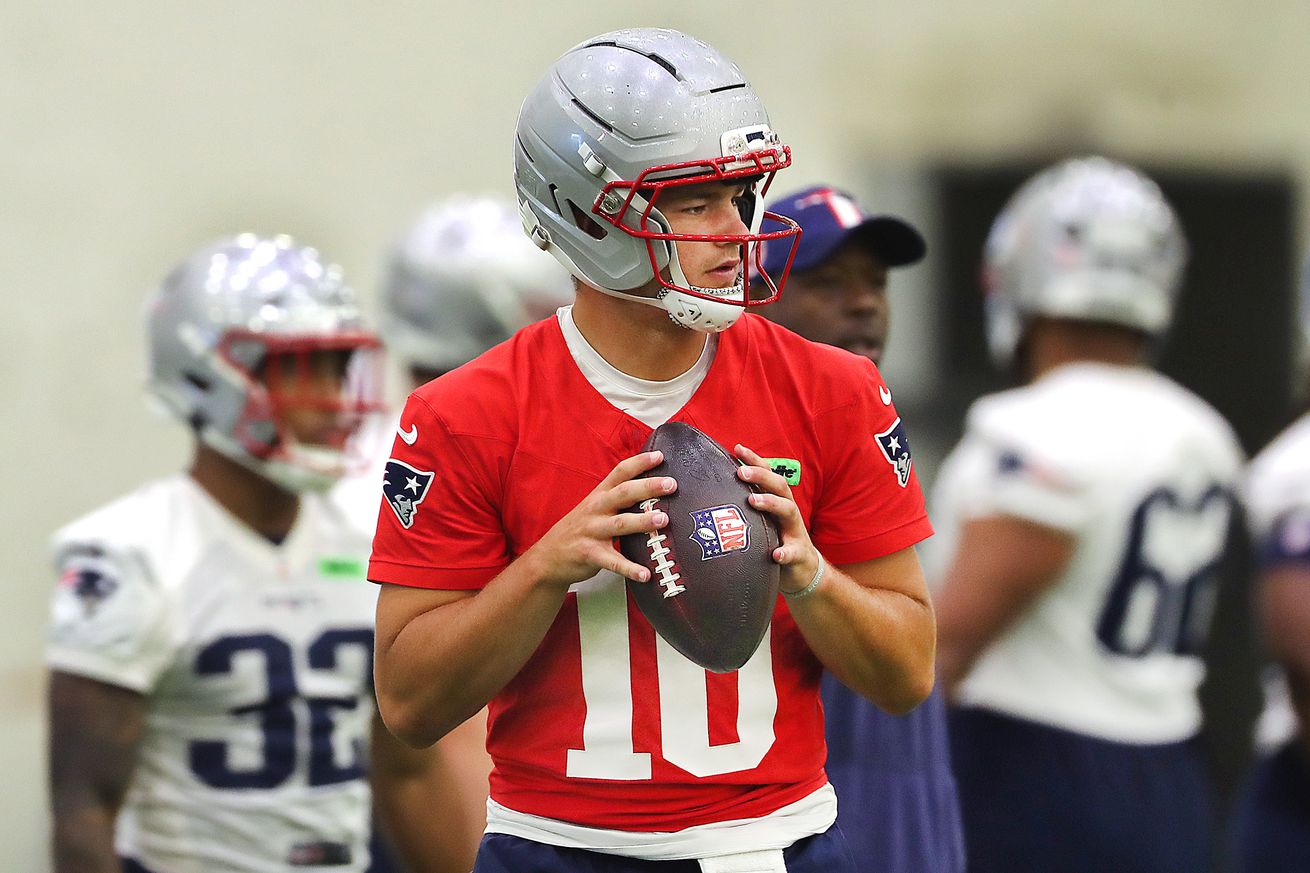 Patriots receiver Stefon Diggs says little about boat video or if he’ll be ready for season opener