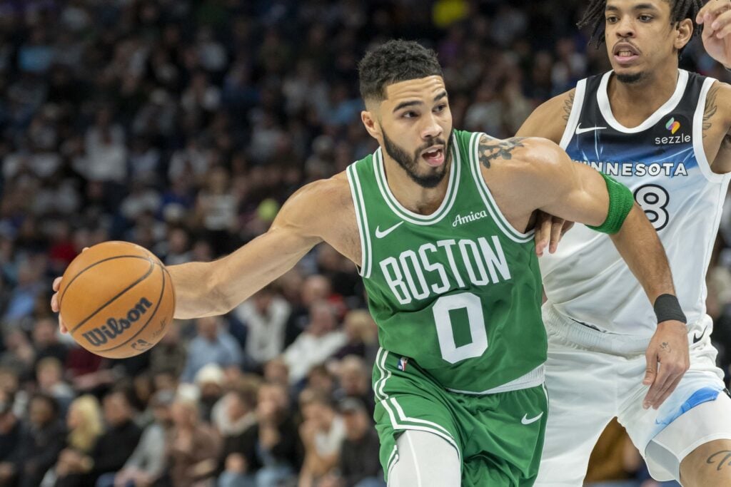 Boston Celtics sign Josh Minott 