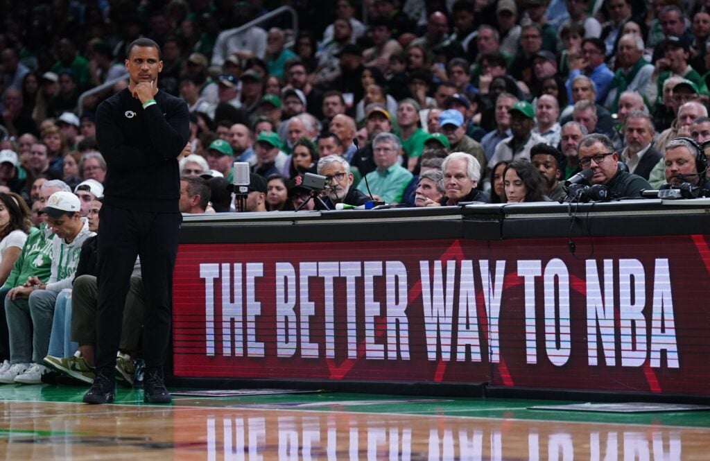 Joe Mazzulla signs a lucrative long term extension with the Boston Celtics 